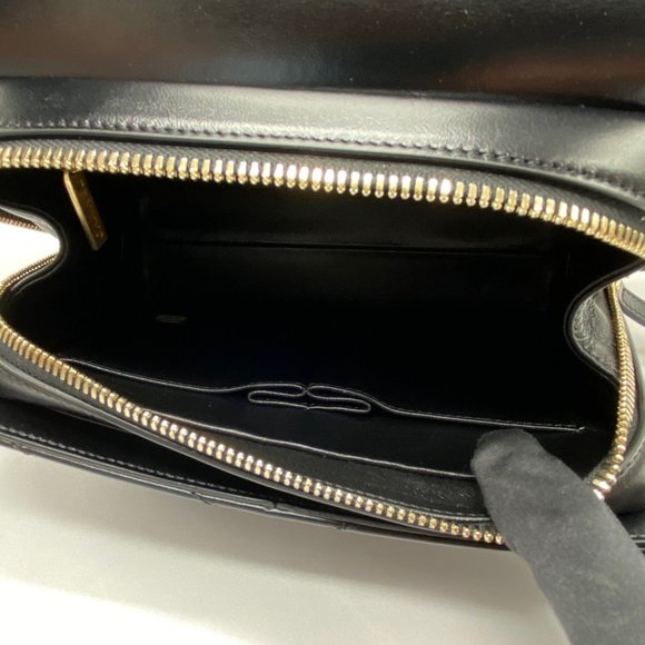 Chanel Black Medal Envelope Flap Bag Chevron Calfskin - Picture 11 of 12